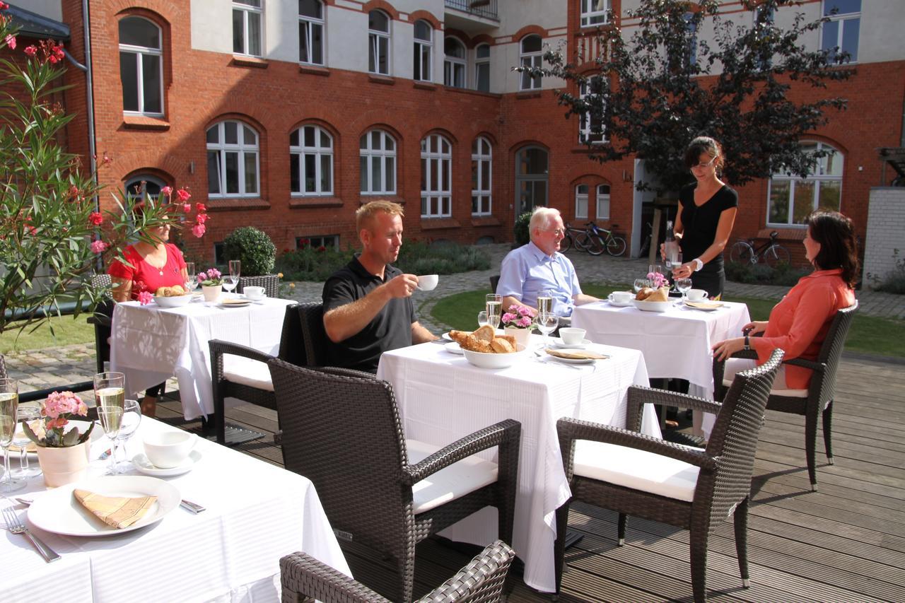 Hotel Am Molkenmarkt Brandenburg  المظهر الخارجي الصورة